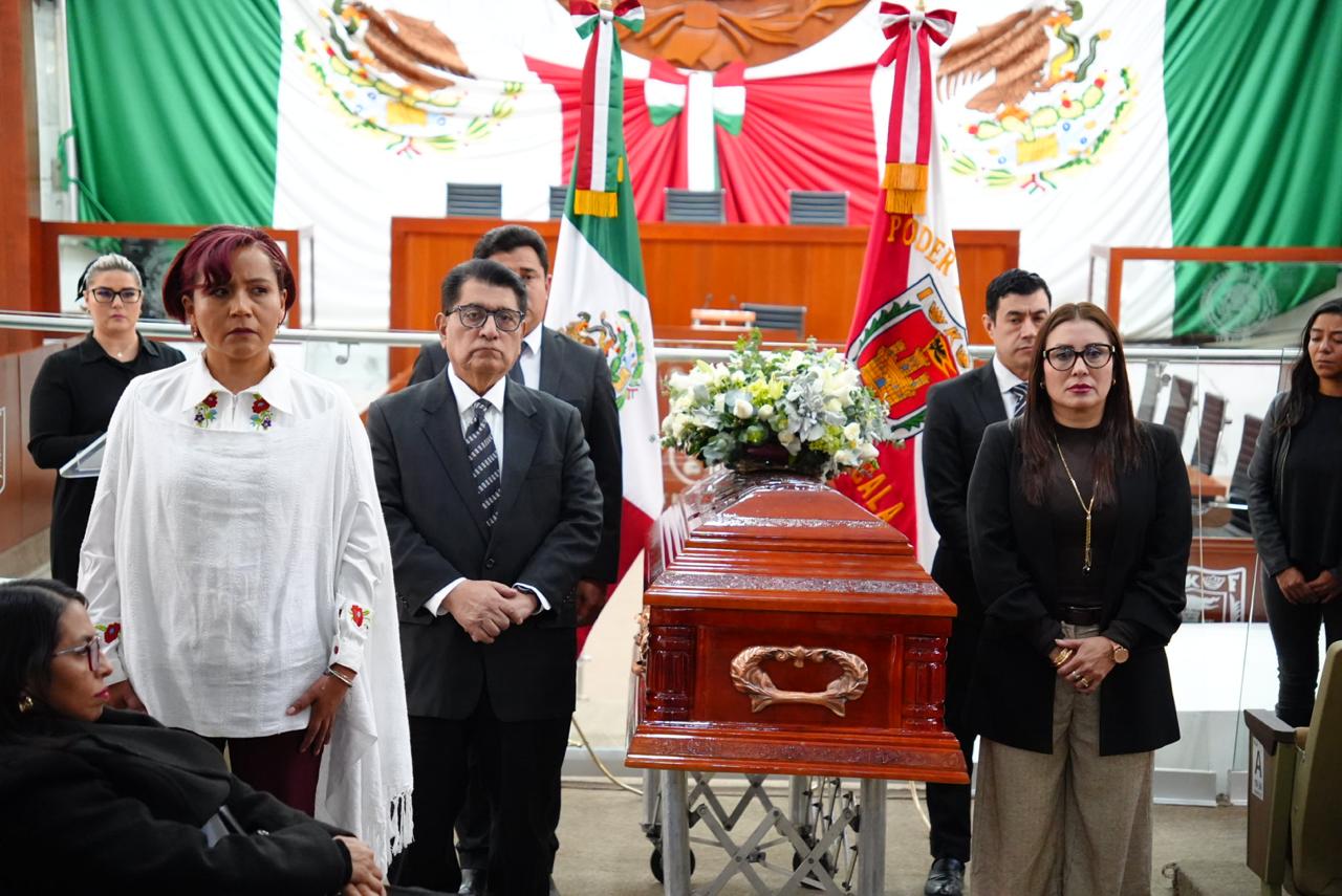 Rinde Congreso de Tlaxcala homenaje póstumo a ex legislador Nahum Atonal Ortiz